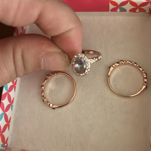 Three piece ring set - Picture 3 of 4